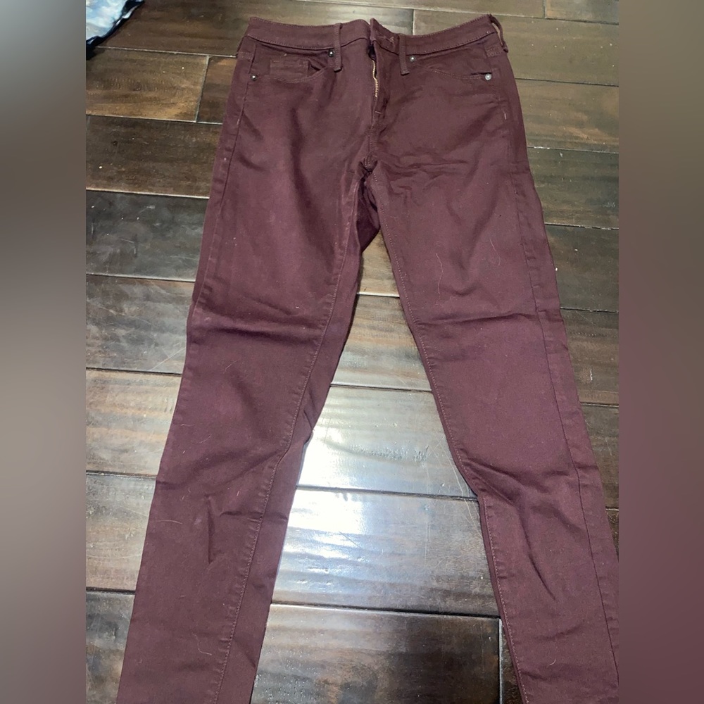 Skinny jeans